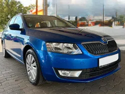 Blau Gebraucht 2014 Skoda Octavia Kombi | 8.999 € (Superpreis)