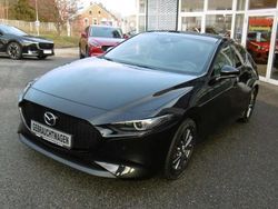 Jet black Gebraucht 2022 Mazda 3 Selection Kleinwagen | 20.900 € (Fairer Preis)