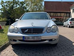 Silber Gebraucht 2003 Mercedes C180 Classic Limousine | 2.800 € (Fairer Preis)