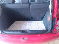 Rot Gebraucht 2005 Nissan Micra Kleinwagen | 1.600 €