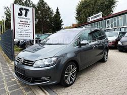 Grau Gebraucht 2014 VW Sharan Highline Van / Kleinbus | 15.200 € (Fairer Preis)