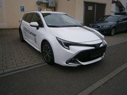 Weiß Gebraucht 2024 Toyota Corolla Team Kombi | 22.250 € (Guter Preis)