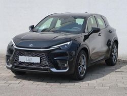 Mysticschwarz Gebraucht 2025 Lexus LBX SUV | 37.880 € (Teuer)
