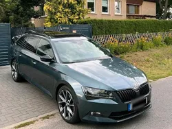 Grau Gebraucht 2018 Skoda Superb SportLine Kombi | 14.900 € (Guter Preis)