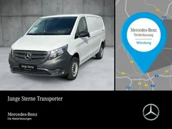 Weiß Gebraucht 2023 Mercedes Vito Van / Kleinbus | 34.010 € (Fairer Preis)