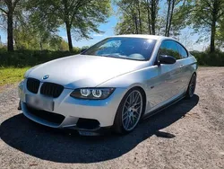 Silber Gebraucht 2007 BMW 335 M Sport Coupé | 17.999 €