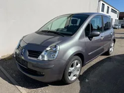 Grau Gebraucht 2006 Renault Modus Van / Kleinbus | 2.399 € (Teuer)