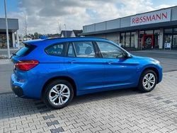 Blau Gebraucht 2019 BMW X1 Shadowline SUV | 25.999 €