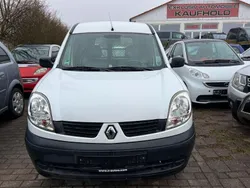Weiß Gebraucht 2007 Renault Kangoo Campus Van / Kleinbus | 4.880 € (Teuer)