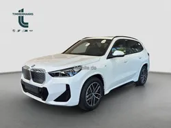 Weiß Neu 2025 BMW iX1 M Sport SUV | 49.990 € (Etwas zu teuer)