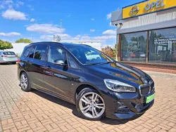 Schwarz Gebraucht 2023 BMW 218 Gran Tourer M Sport Van / Kleinbus | 21.990 € (Guter Preis)