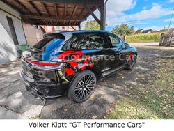 Schwarz Gebraucht 2024 Porsche Macan SUV | 73.490 €