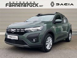 Safarigrüngrau Gebraucht 2024 Dacia Sandero Expression Kleinwagen | 17.990 € (Fairer Preis)