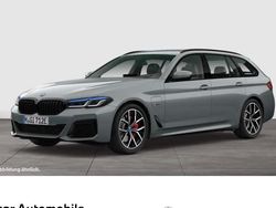 Grau Gebraucht 2024 BMW 530e Shadowline Kombi | 44.880 € (Etwas zu teuer)