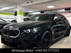 Black sapphire metallic Neu 2025 BMW M5 Performance Limousine | 159.800 €