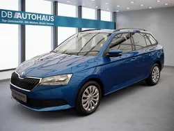 Blau Gebraucht 2022 Skoda Fabia Ambition Kombi | 15.930 € (Guter Preis)