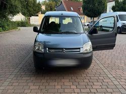 Grau Gebraucht 2008 Citroën Berlingo Van / Kleinbus | 2.699 € (Fairer Preis)