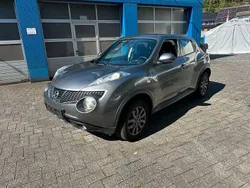 Grau Gebraucht 2012 Nissan Juke SUV | 6.199 € (Fairer Preis)