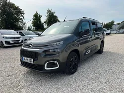 Grau Gebraucht 2022 Citroën Berlingo Shine Van / Kleinbus | 25.650 € (Teuer)