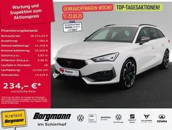 Weiss / candy weiss Gebraucht 2022 Cupra Leon VZ Limousine | 28.332 € (Fairer Preis)