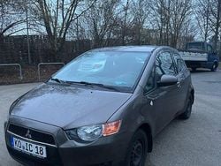 Braun Gebraucht 2010 Mitsubishi Colt Motion Limousine | 1.700 € (Superpreis)