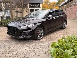 Schwarz Gebraucht 2021 Ford Mondeo ST-Line Limousine | 15.800 € (Fairer Preis)