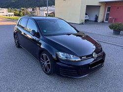 Schwarz Gebraucht 2014 VW Golf VII Sound Limousine | 11.790 € (Guter Preis)