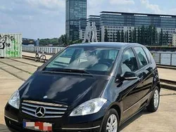 Schwarz Gebraucht 2010 Mercedes A180 Elegance Limousine | 6.000 € (Fairer Preis)