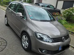 Grau Gebraucht 2010 VW Golf Plus Cross Van / Kleinbus | 5.000 €