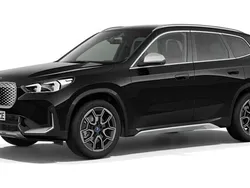 Schwarz Gebraucht 2024 BMW iX1 Luxury Line SUV | 44.638 € (Etwas zu teuer)
