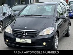 Kosmosschwarz metalliclack Gebraucht 2009 Mercedes A180 Limousine | 2.999 € (Fairer Preis)