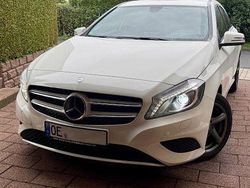 Weiß Gebraucht 2013 Mercedes A180 Limousine | 12.200 € (Fairer Preis)