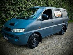 Grau Gebraucht 2009 Hyundai H-1 Van | 2.000 €