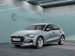 Grau Gebraucht 2024 Audi A3 Sportback Advanced Plus Limousine | 36.207 € (Fairer Preis)