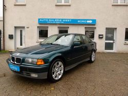 Blau Gebraucht 1995 BMW 316 Limousine | 4.990 €