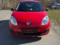 Rot Gebraucht 2011 Renault Twingo Kleinwagen | 2.200 € (Guter Preis)
