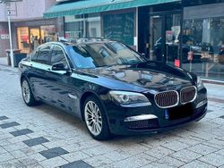 Schwarz Gebraucht 2011 BMW 740 Limousine | 13.500 € (Fairer Preis)