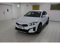 Weiss Neu 2024 Kia XCeed Vision SUV | 24.990 € (Fairer Preis)