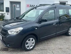 Grau Gebraucht 2020 Dacia Dokker Comfort Van | 16.490 € (Fairer Preis)