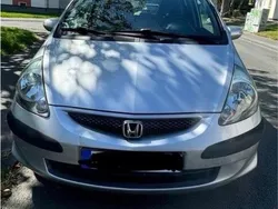 Grau Gebraucht 2005 Honda Jazz Kleinwagen | 3.200 € (Fairer Preis)