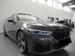 Grau Gebraucht 2019 BMW 750L Performance Limousine | 49.400 € (Teuer)