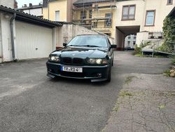 Grün Gebraucht 1999 BMW 328 M Sport Limousine | 12.900 €