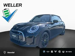 Schwarz Gebraucht 2023 Mini Cooper Kleinwagen | 21.250 € (Fairer Preis)