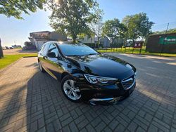 Schwarz Gebraucht 2017 Opel Insignia Kombi | 11.000 € (Teuer)