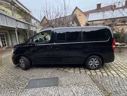 Hyundai H-1