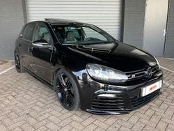 Schwarz Gebraucht 2010 VW Golf VI R Limousine | 10.900 € (Etwas zu teuer)