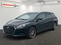 Schwarz Gebraucht 2015 Hyundai i40 Premium Kombi | 5.899 € (Superpreis)