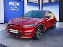 Lucidrot metallic Gebraucht 2022 Ford Mustang Mach-E SUV | 36.790 € (Superpreis)