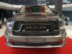 Grau Gebraucht 2017 Dodge Ram Abholung | 27.999 € (Superpreis)
