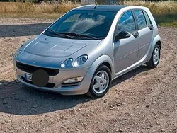 Silber Gebraucht 2006 Smart ForFour Kleinwagen | 1.700 € (Fairer Preis)